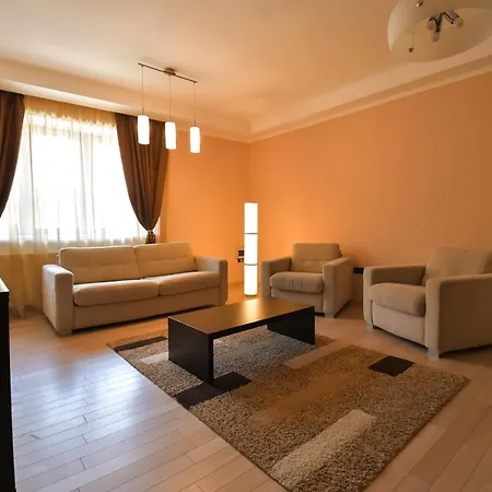 Db Apt - Comfort And Space In The Heart Of Old Town 아파트 브라쇼브